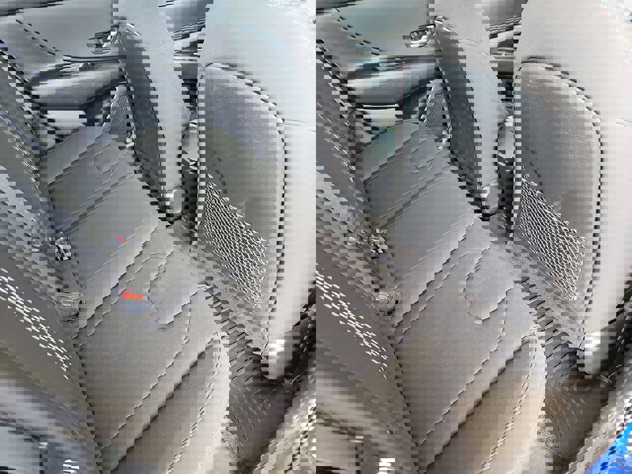 Used 2022 Hyundai Elantra SEL w/ Convenience + Premium Package image 14