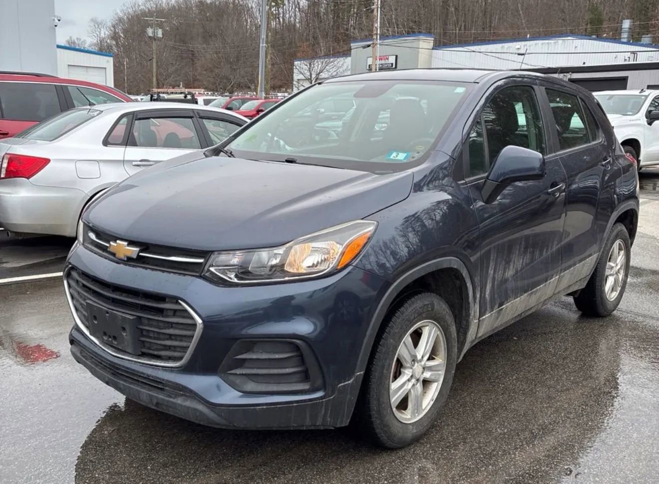 Used 2018 Chevrolet Trax LS image 1