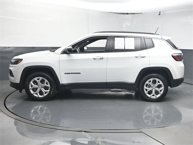 Used 2024 Jeep Compass Latitude image 5