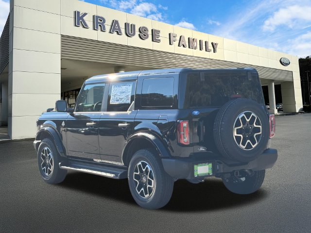 New 2026 Ford Bronco Outer Banks AWD/4WD image 6