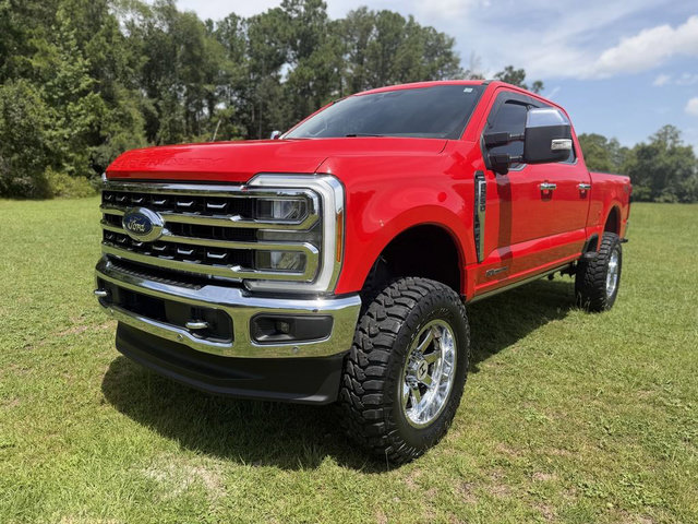 Used 2023 Ford F250 Lariat w/ Lariat Ultimate Package AWD/4WD image 1