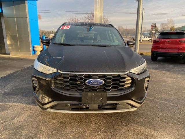Used 2025 Ford Escape ST-Line Select image 7