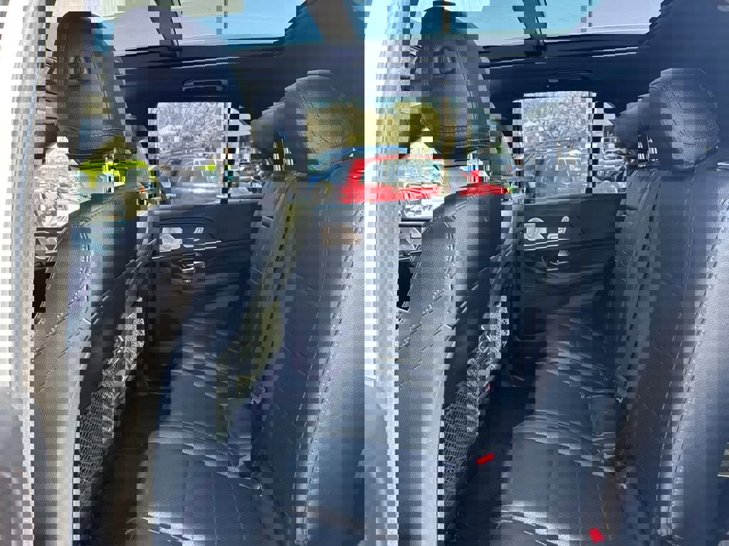 Used 2021 Mercedes-Benz GLE 350 4MATIC image 25