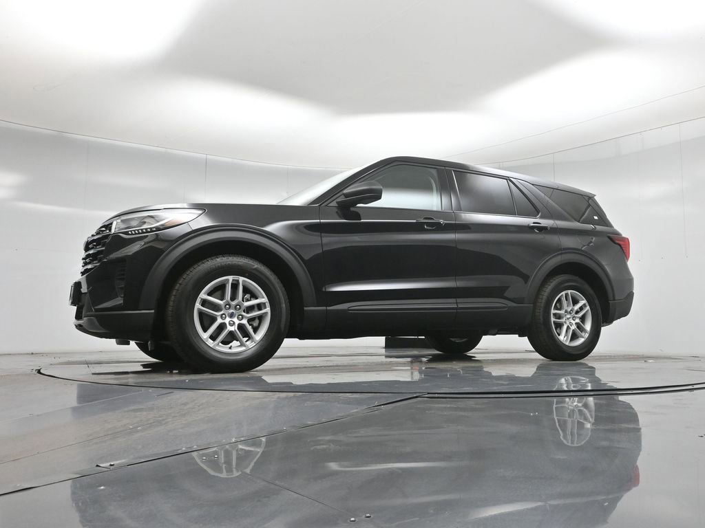 New 2026 Ford Explorer Active image 49