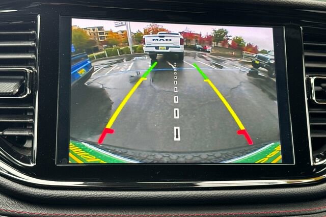 Used 2024 Dodge Durango GT image 18