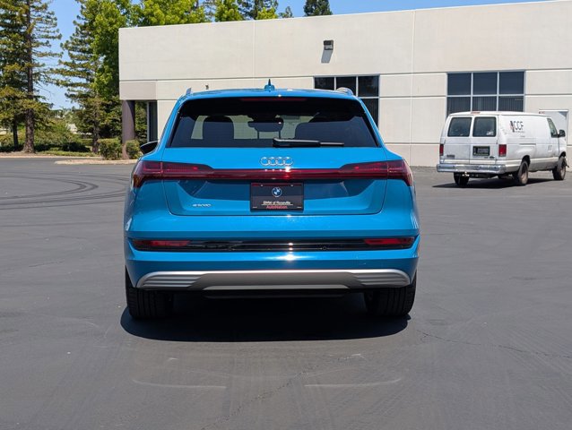 Used 2019 Audi e-tron Premium Plus AWD/4WD image 9