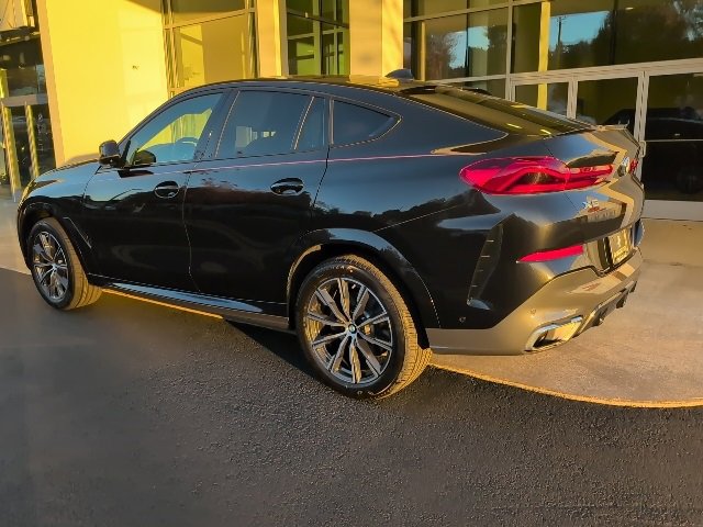 Certified 2023 BMW X6 xDrive40i w/ Executive Package image 7