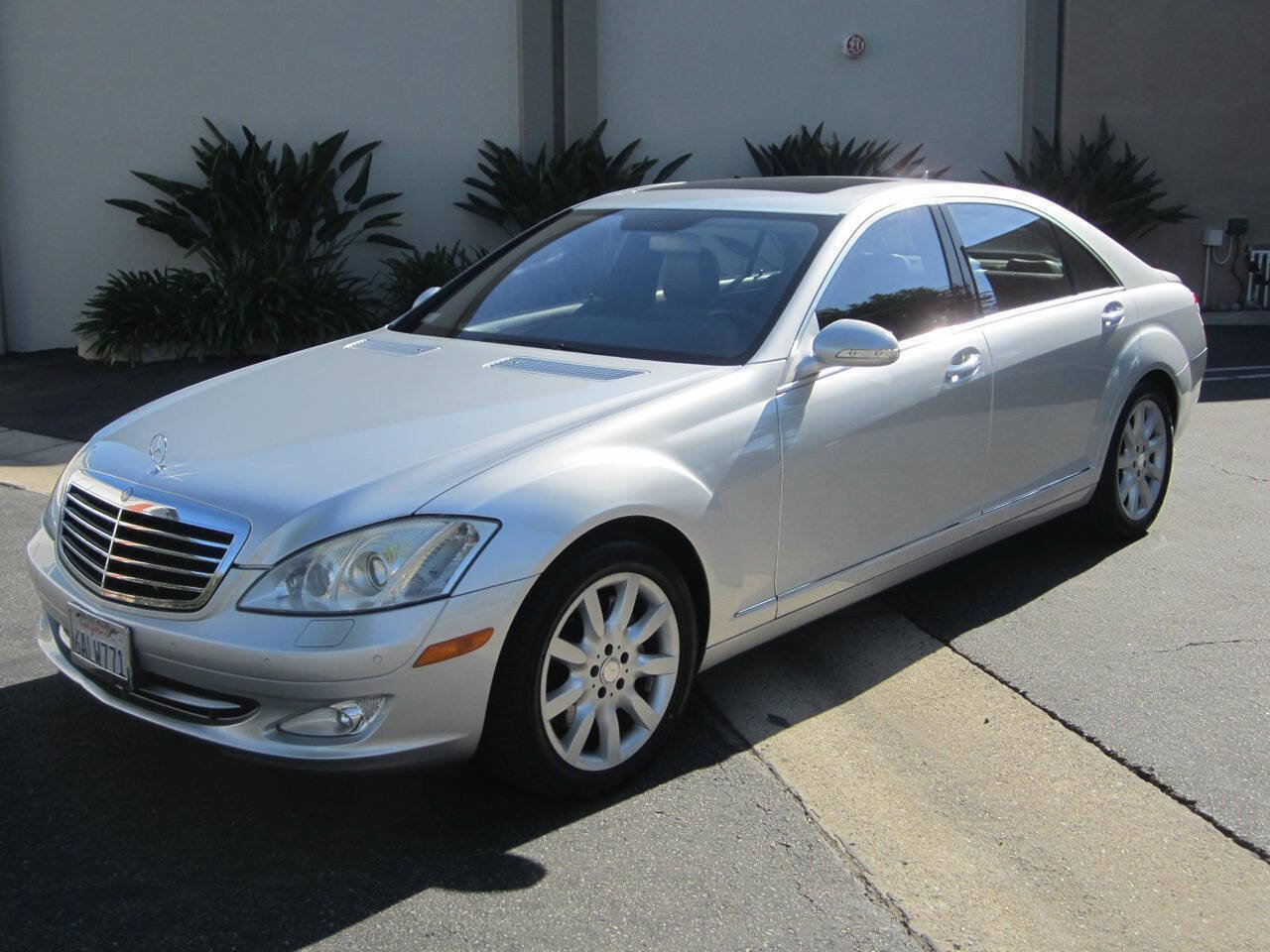 Used 2008 Mercedes-Benz S 550 image 7