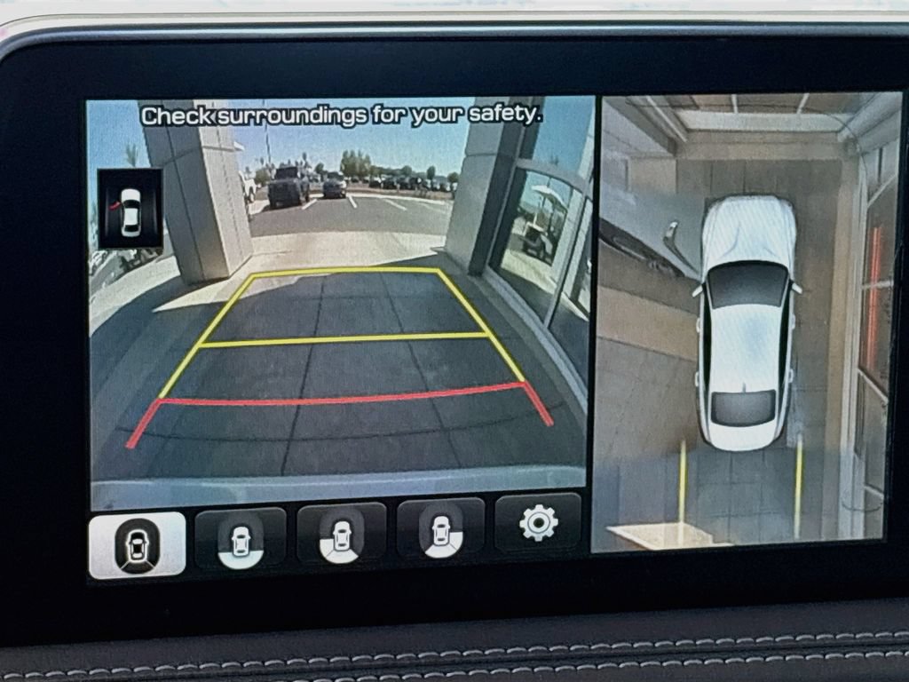 Used 2019 Genesis G70 2.0T Advanced w/ Prestige Package AWD/4WD image 15