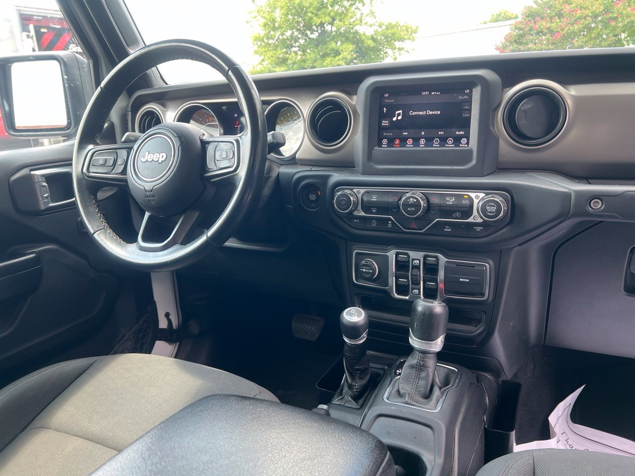 Used 2020 Jeep Gladiator Sport w/ Quick Order Package 24S AWD/4WD image 20