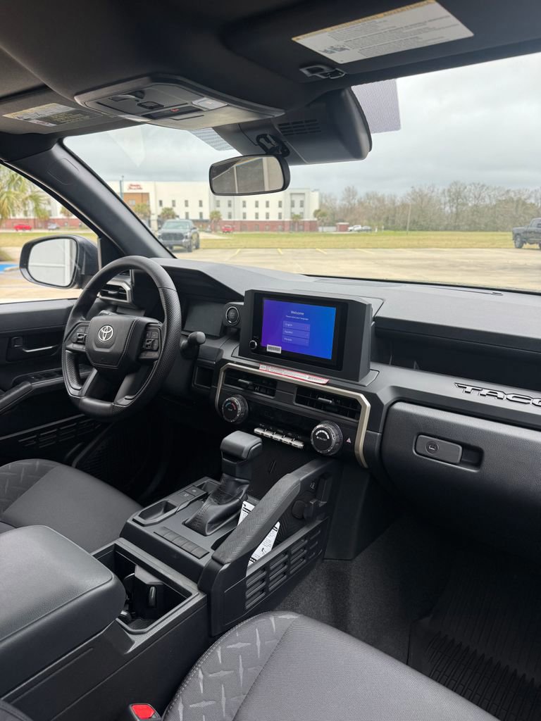 Used 2026 Toyota Tacoma SR image 17