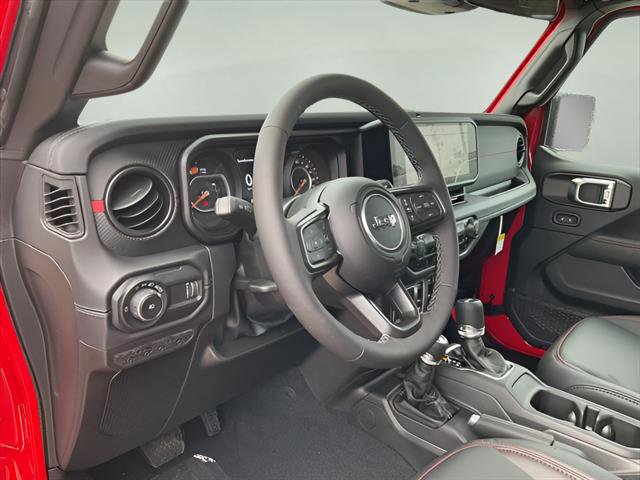 New 2025 Jeep Wrangler Rubicon w/ Xtreme 35 Tire Package image 10