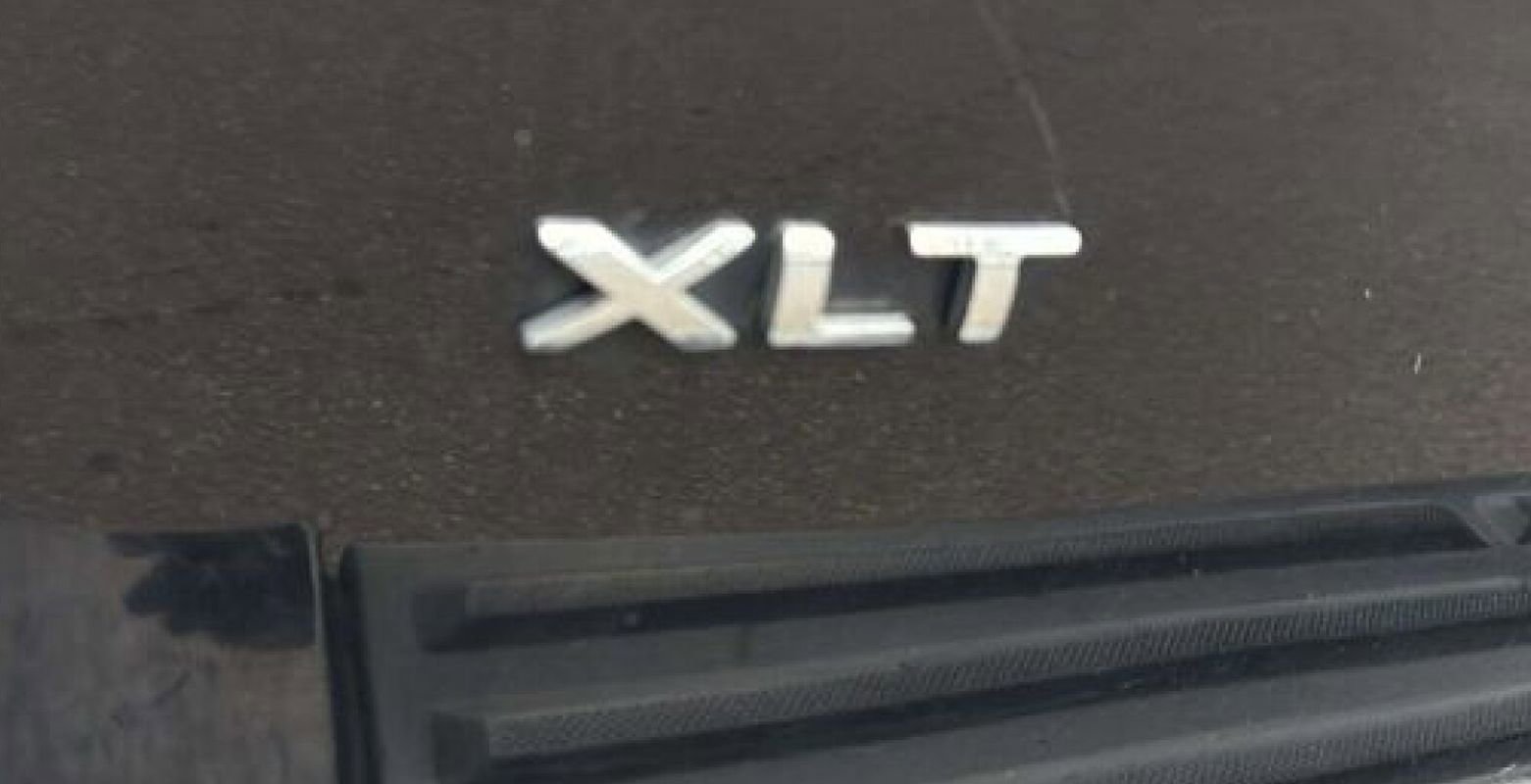 Used 2017 Ford Expedition EL XLT image 18