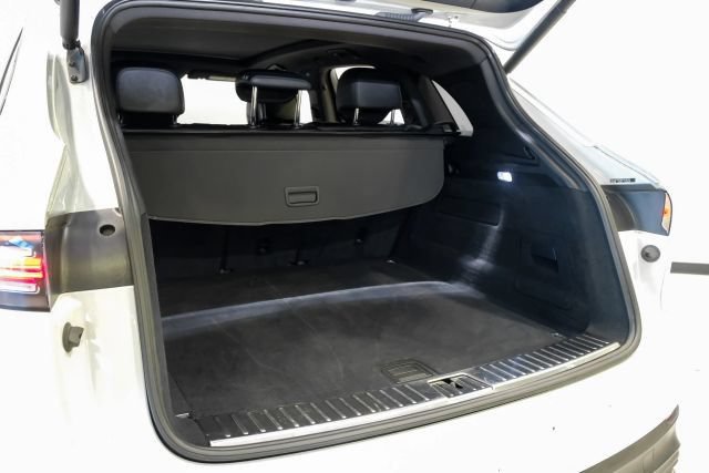 Used 2019 Porsche Cayenne AWD/4WD image 63