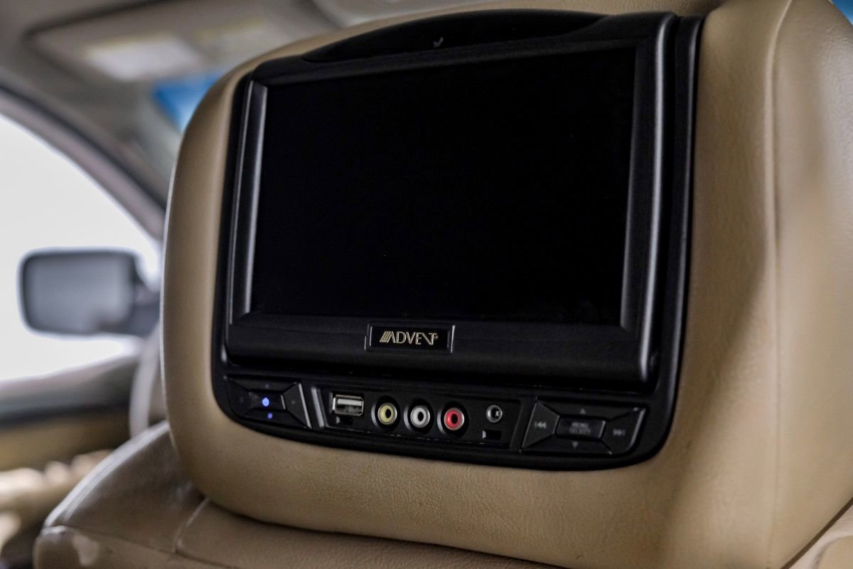 Used 2012 Nissan Armada SV image 35