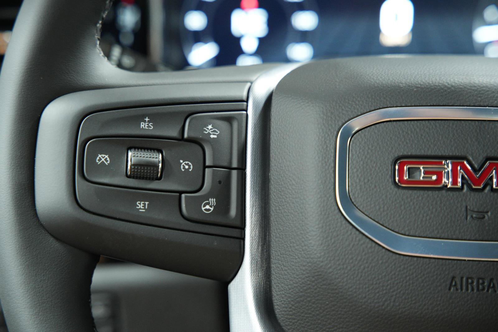 New 2025 GMC Sierra 2500 SLE w/ SLE Value Package; image 28