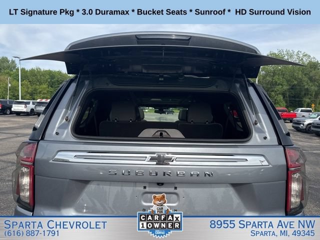 Used 2022 Chevrolet Suburban LT w/ LT Signature Plus Package AWD/4WD image 31