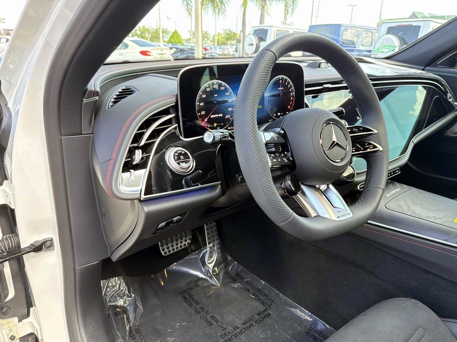 New 2026 Mercedes-Benz E 53 AMG e 4MATIC Sedan image 19