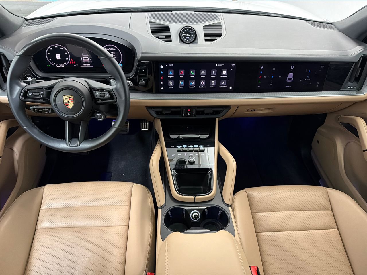 Used 2024 Porsche Cayenne S image 22