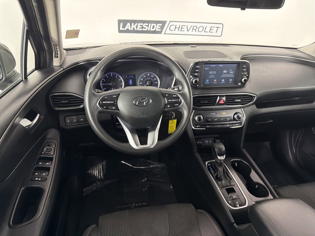 Used 2019 Hyundai Santa Fe SE image 25