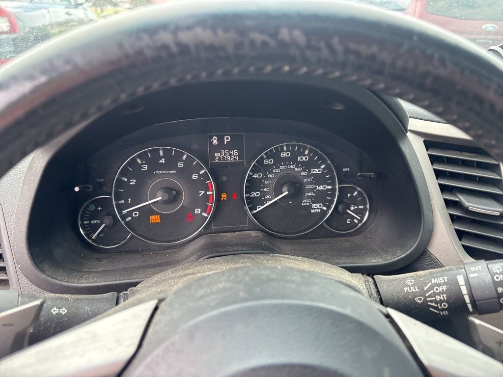 Used 2011 Subaru Outback 3.6R Limited image 34