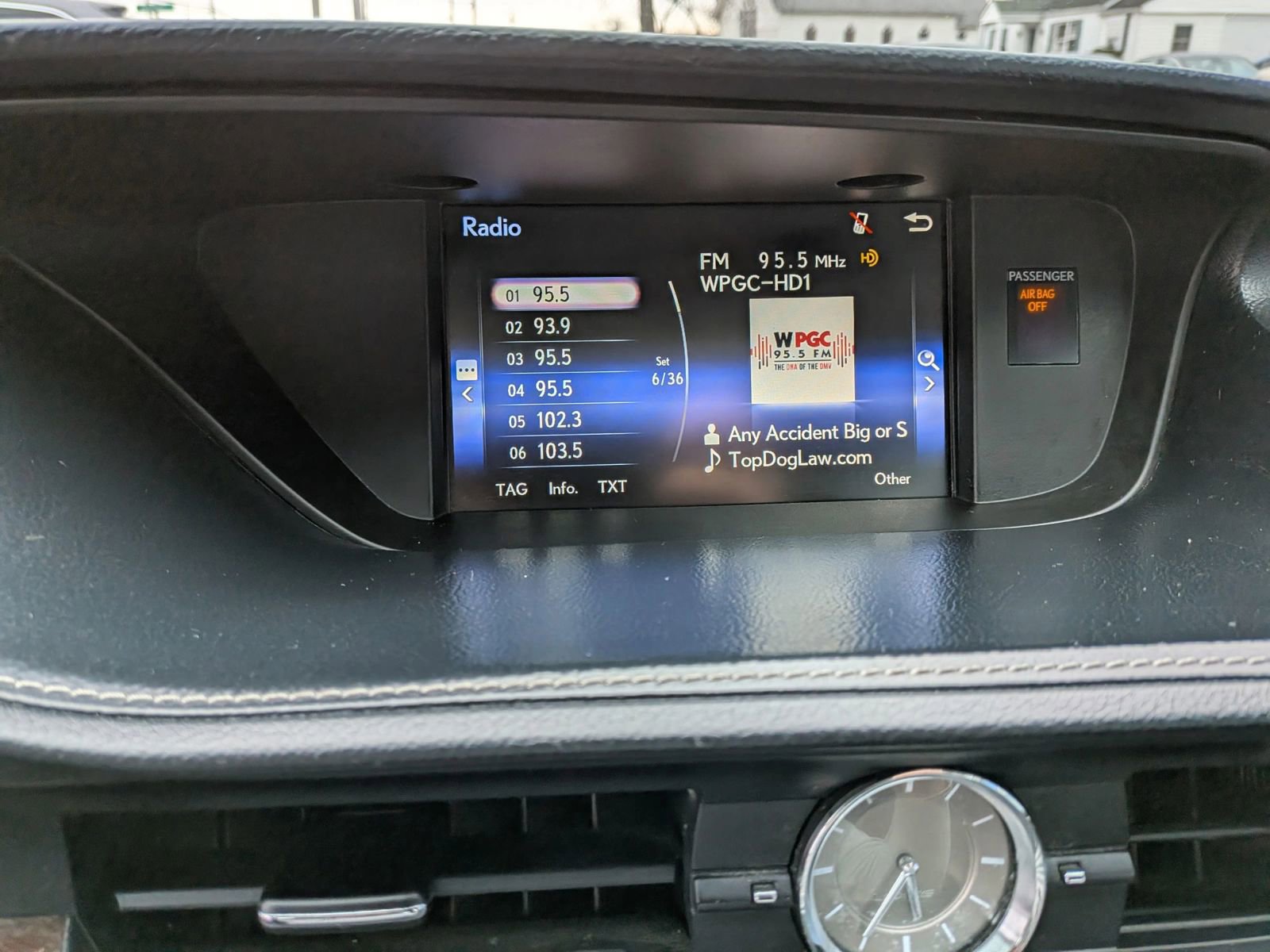 Used 2016 Lexus ES 350 w/ Premium Package w/Wood Trim FWD image 46