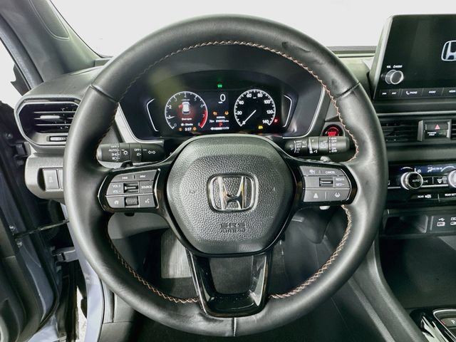 Certified 2025 Honda Pilot Sport image 23