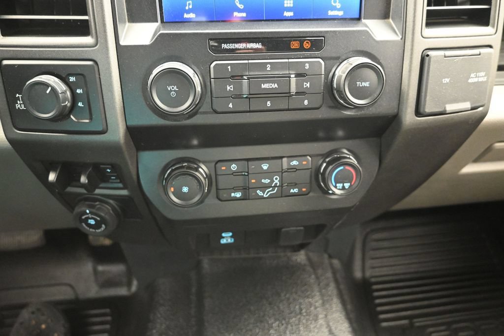 Used 2022 Ford F250 XL w/ STX Appearance Package AWD/4WD image 18