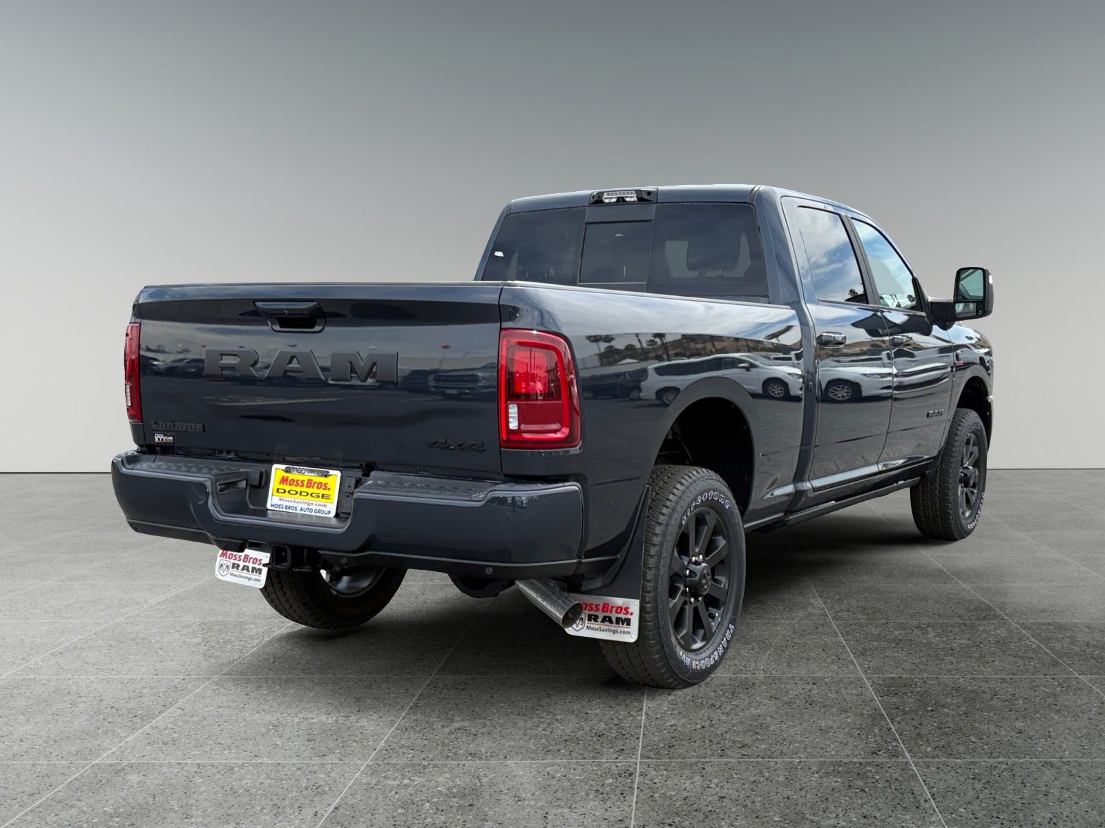 New 2026 RAM 2500 Laramie AWD/4WD image 5