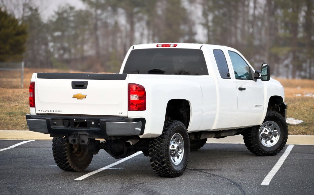 Used 2012 Chevrolet Silverado 3500 LT image 6