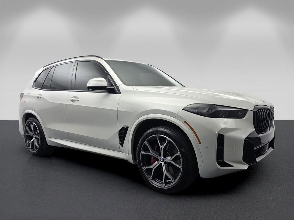 Used 2024 BMW X5 sDrive40i w/ M Sport Package RWD video 1