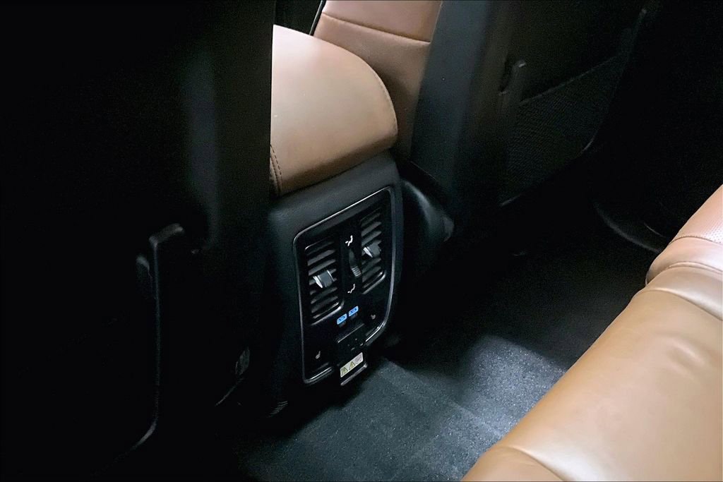 Used 2021 Jeep Grand Cherokee Overland image 10