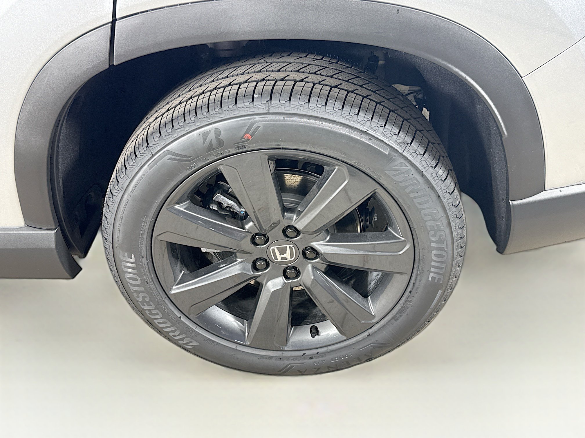 New 2026 Honda Pilot Sport image 38