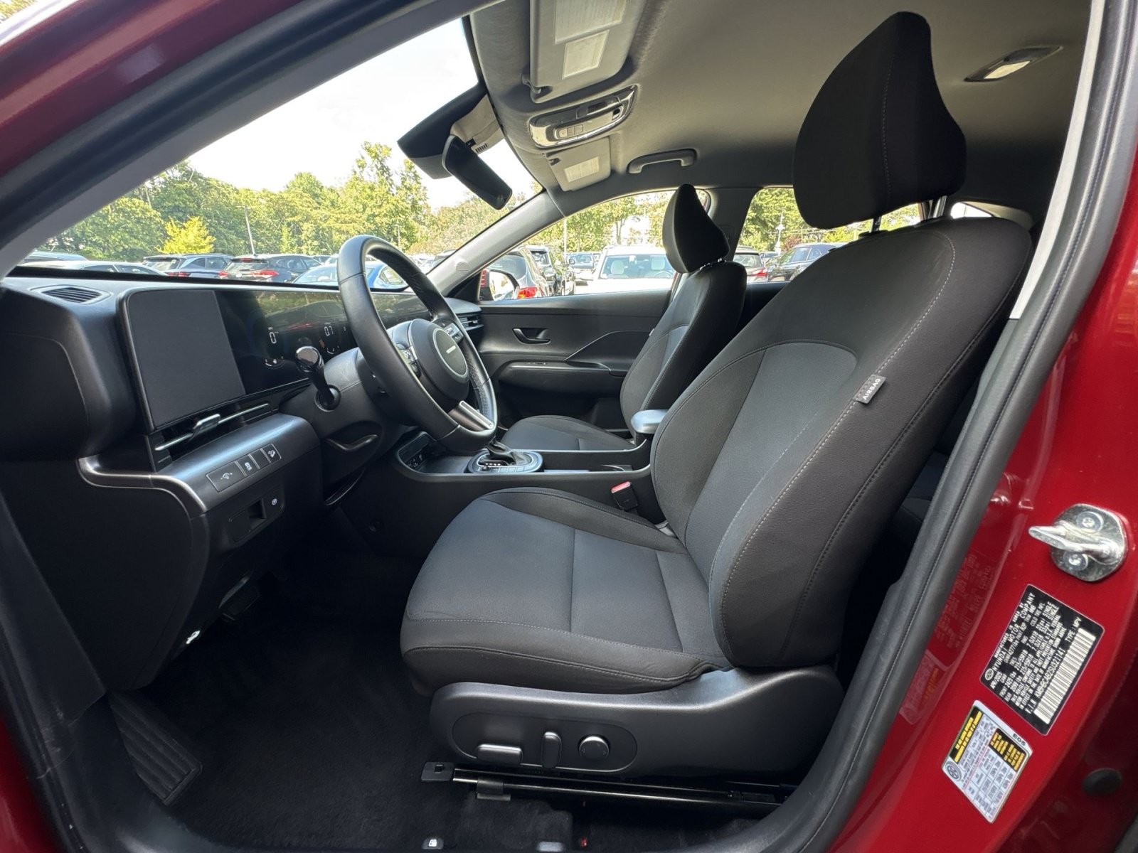 Certified 2025 Hyundai Kona SEL AWD/4WD image 13