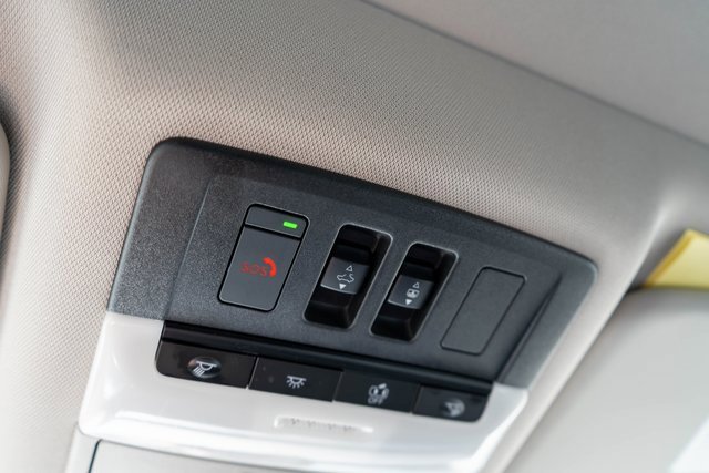 Used 2023 Nissan Rogue SL w/ SL Premium Package image 34