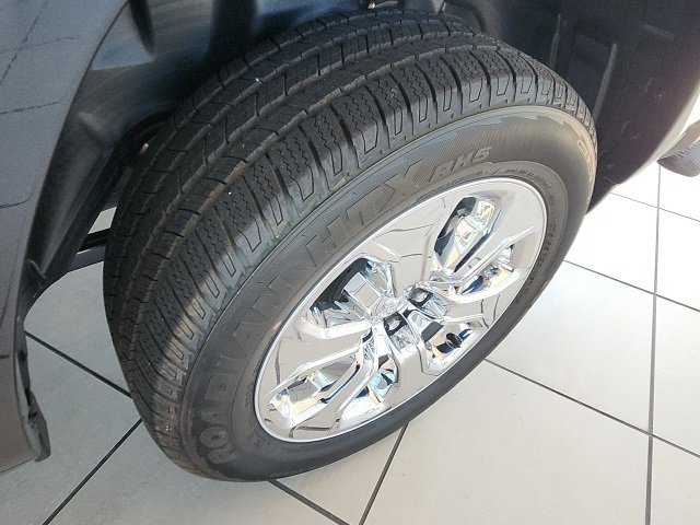 New 2026 RAM 1500 4x4 Crew Cab image 62