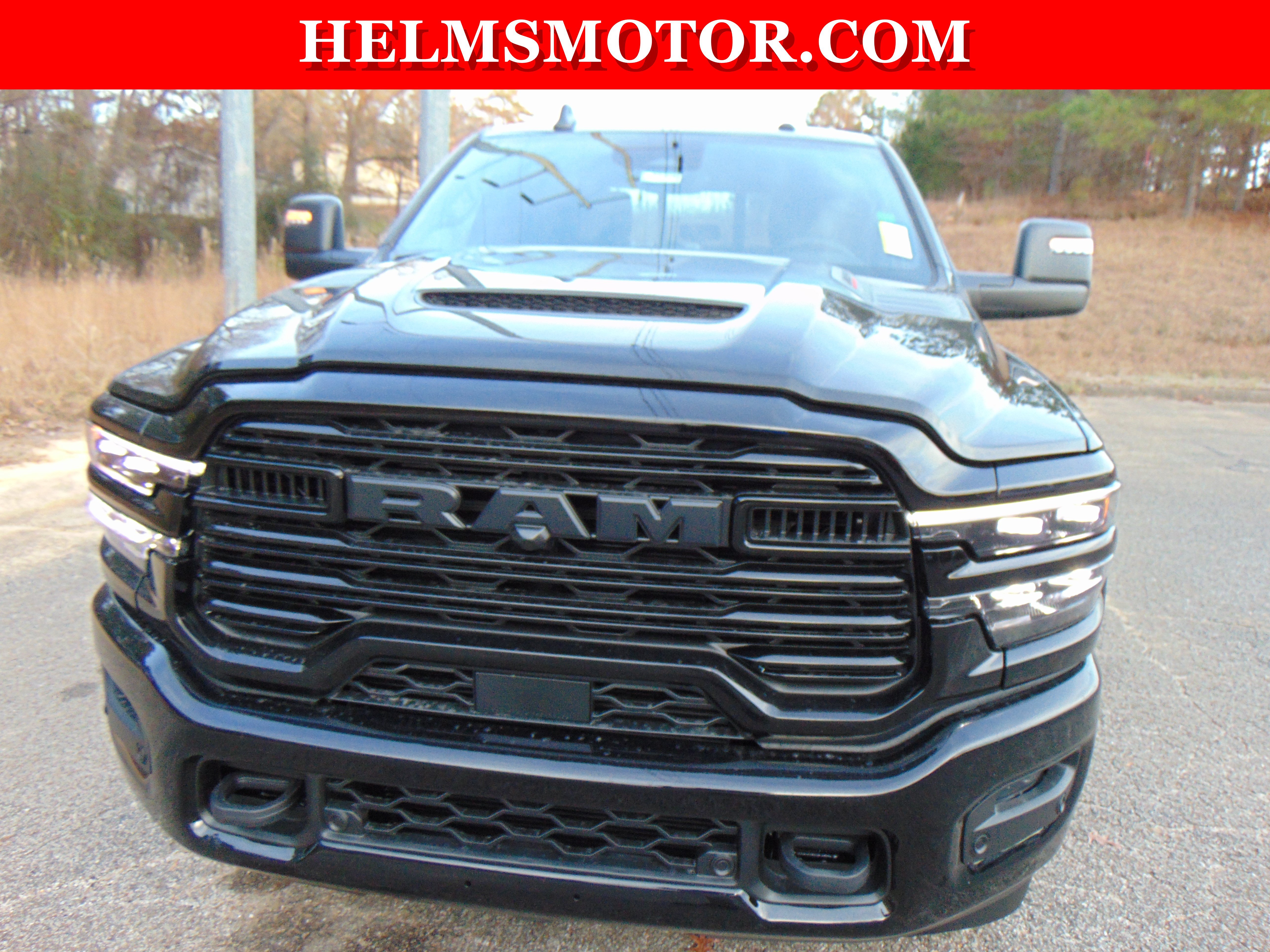 New 2026 RAM 2500 Laramie AWD/4WD image 13