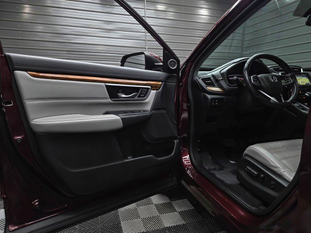 Used 2019 Honda CR-V Touring image 32