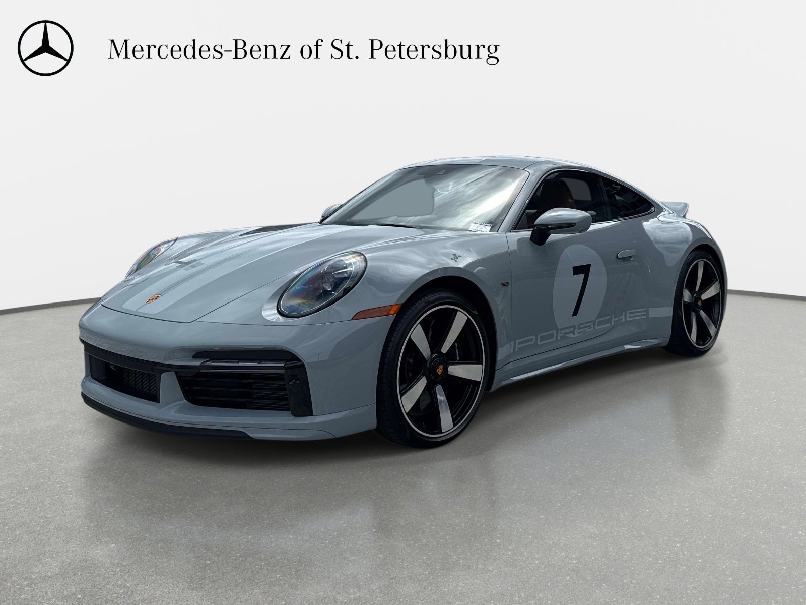 Used 2023 Porsche 911 Sport Classic RWD image 2