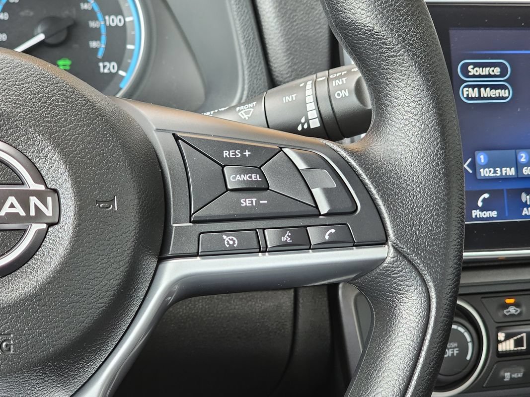 Used 2025 Nissan Leaf S FWD image 20