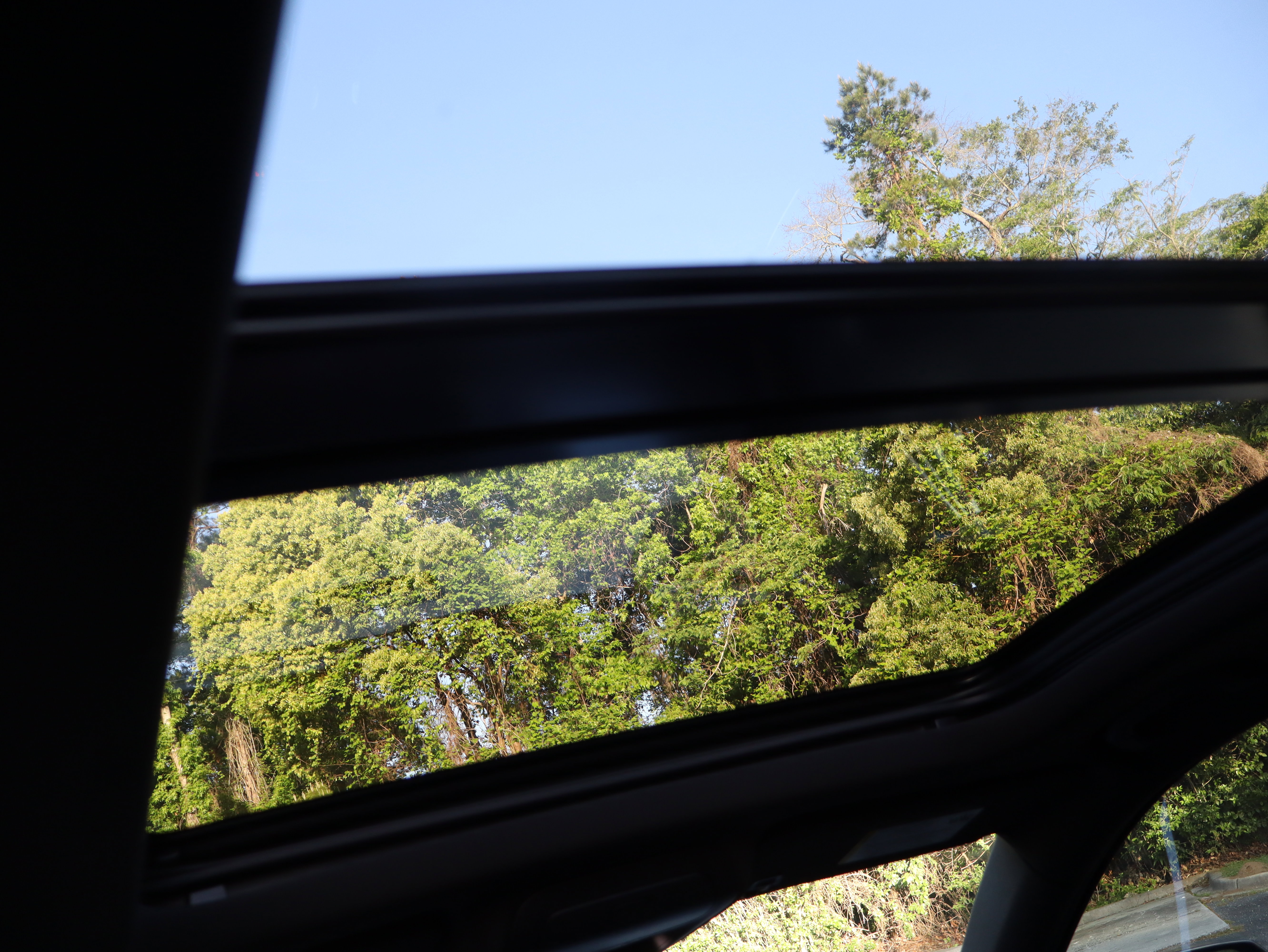 Used 2024 Cadillac XT4 Sport image 22