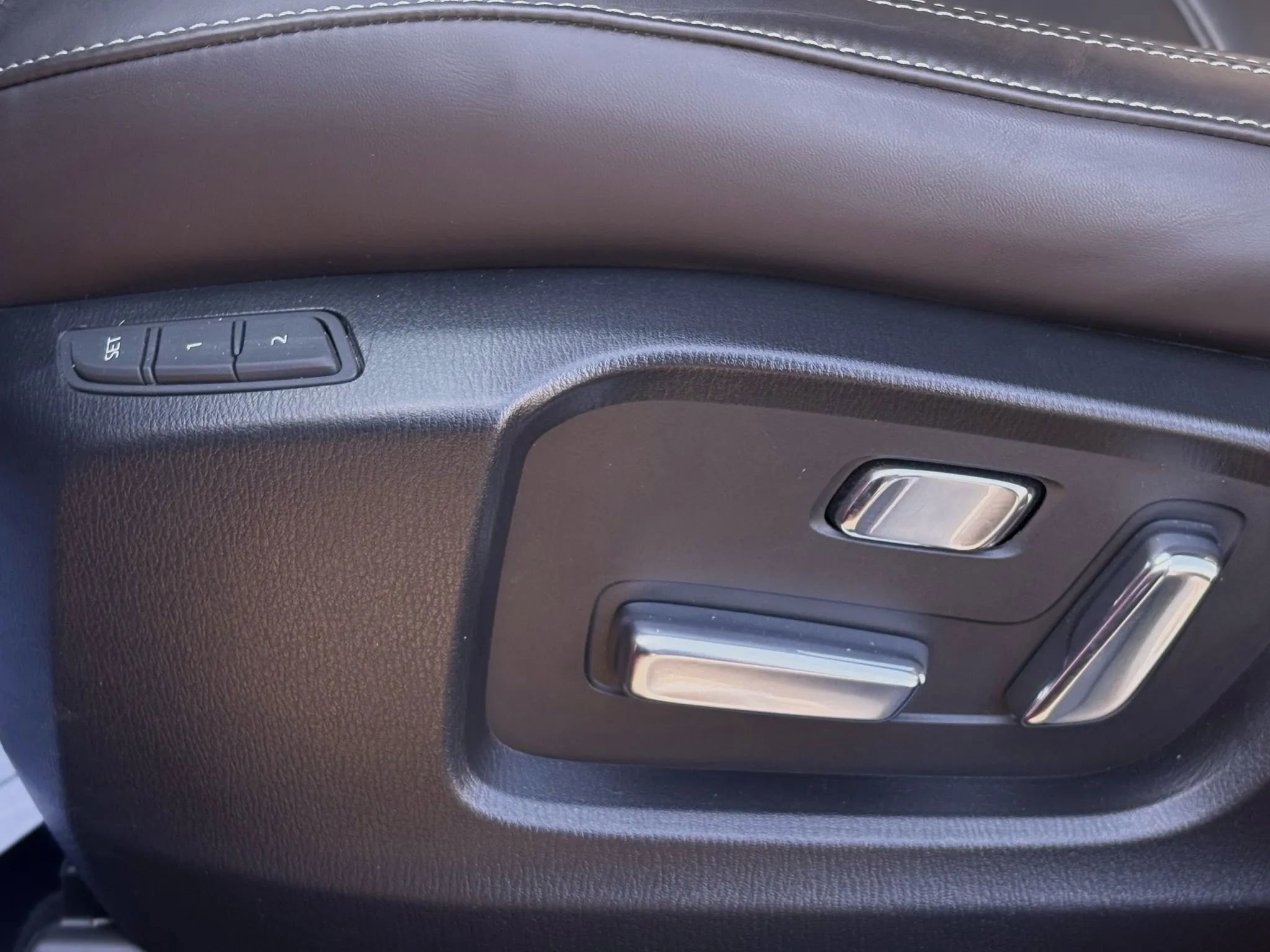 Used 2025 MAZDA CX-5 Signature image 22