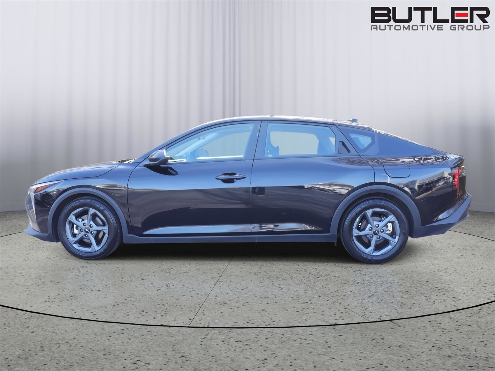 Used 2025 Kia K4 LXS image 4