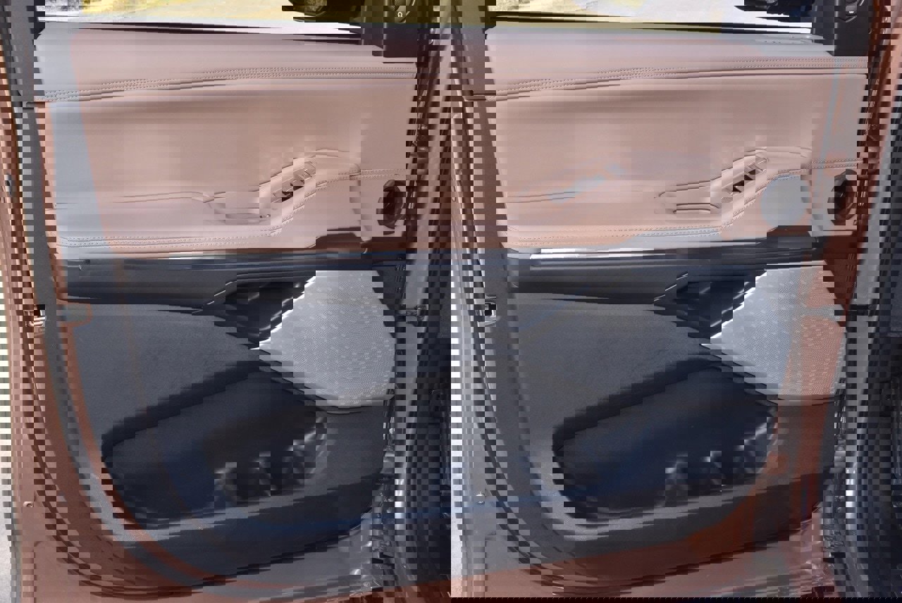 Certified 2025 Lincoln Navigator Black Label image 40