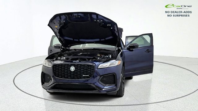 Used 2025 Jaguar F-PACE R-Dynamic S AWD/4WD image 14