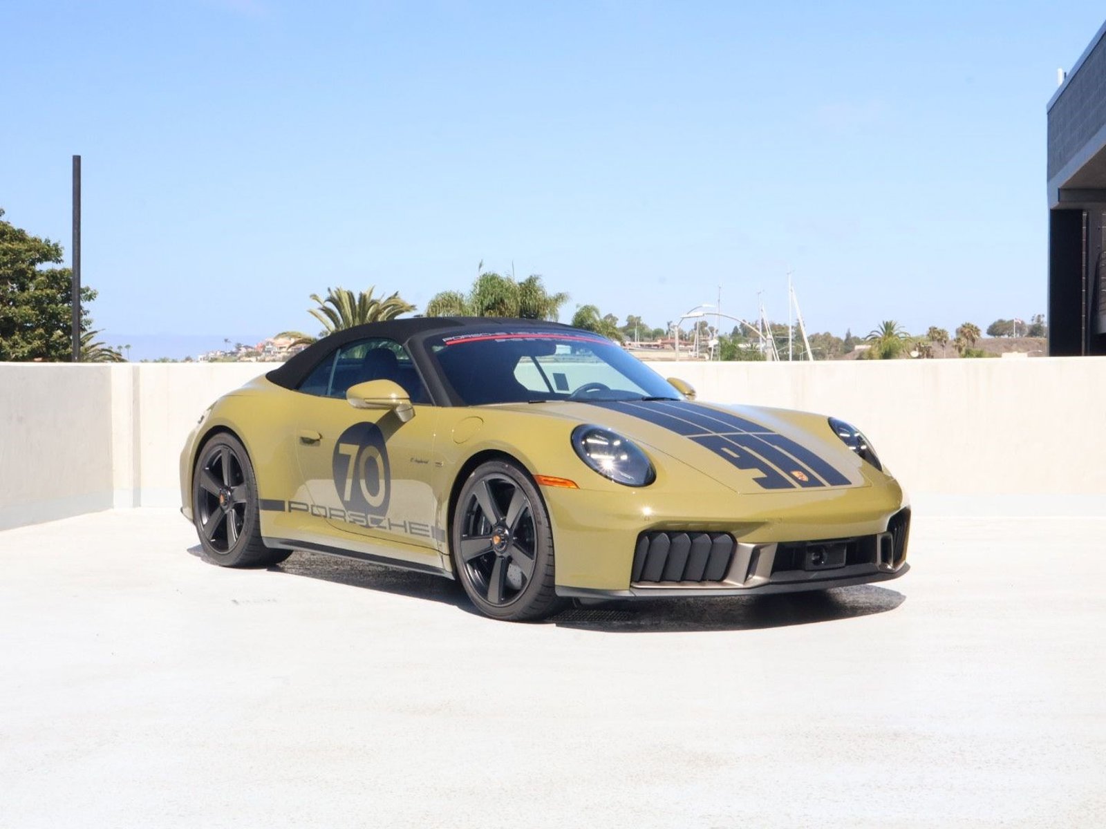 New 2026 Porsche 911 GTS RWD image 8