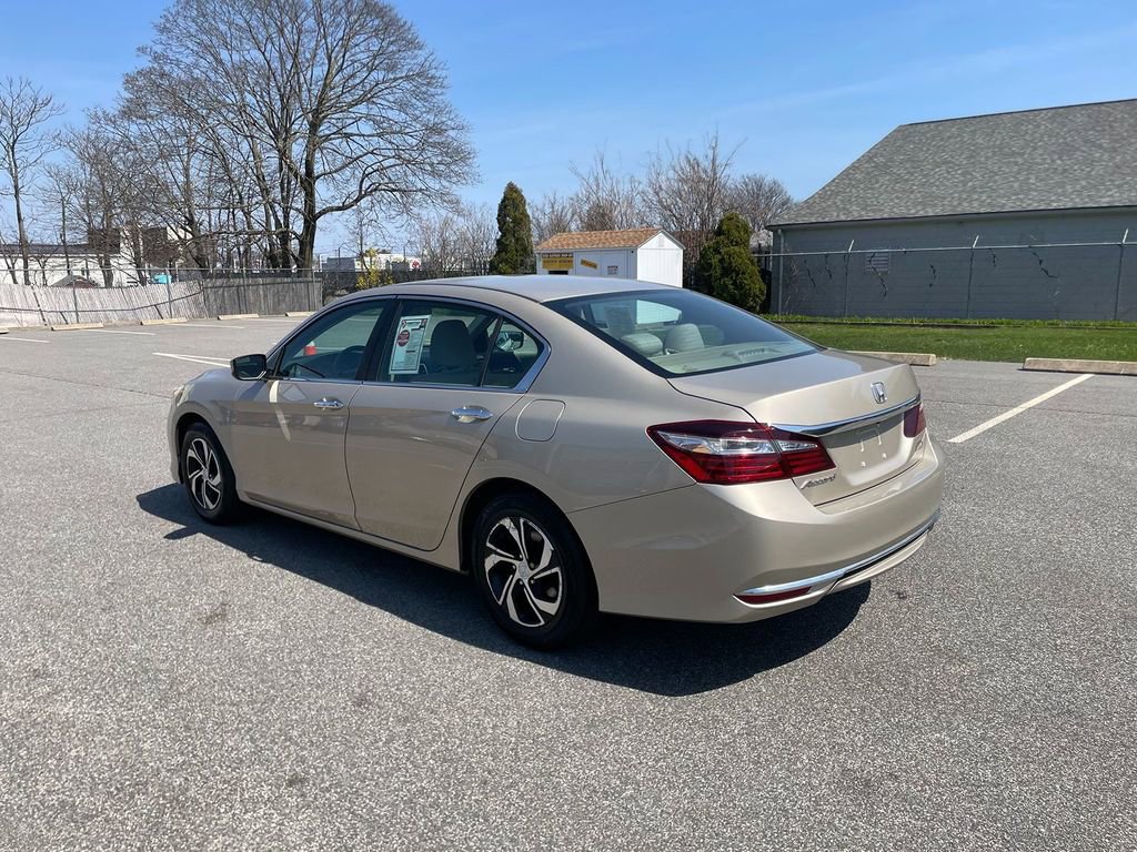 Used 2017 Honda Accord LX image 8