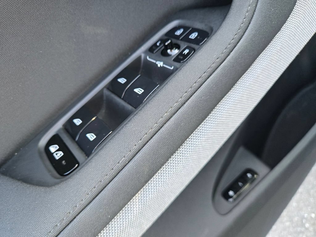 Used 2022 Polestar Polestar 2 w/ Plus Package AWD/4WD image 25