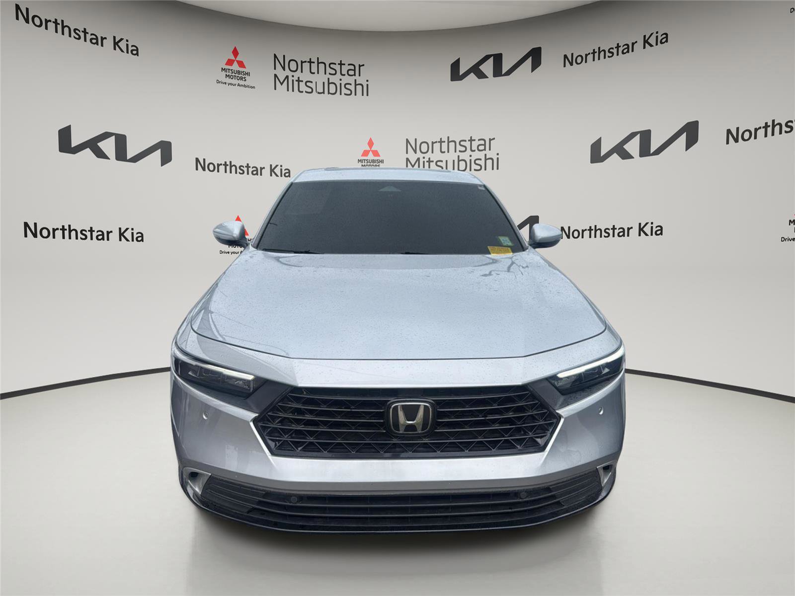 Used 2023 Honda Accord Touring image 12