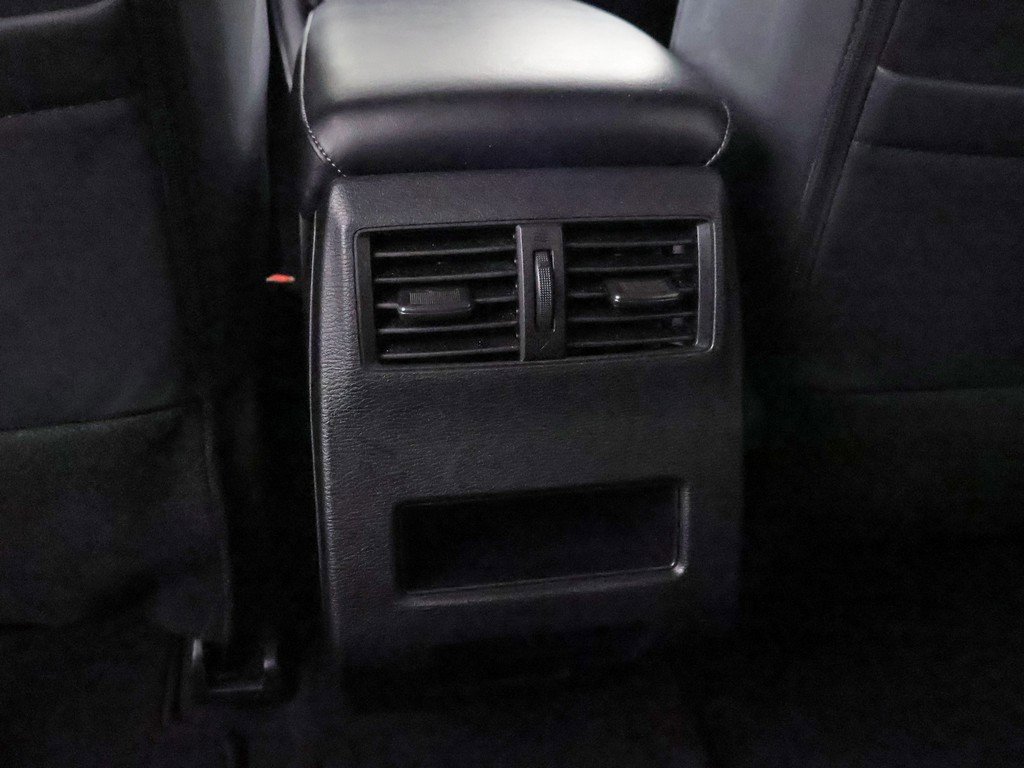 Used 2024 Mitsubishi Outlander SE image 51